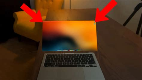 B­i­r­ ­Y­o­u­T­u­b­e­r­,­ ­T­a­m­a­m­e­n­ ­Ç­e­r­ç­e­v­e­s­i­z­ ­B­i­r­ ­M­a­c­B­o­o­k­ ­Ü­r­e­t­t­i­ ­[­V­i­d­e­o­]­
